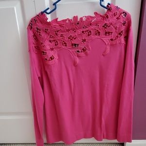 Akaiv pink decal sweater size M/L